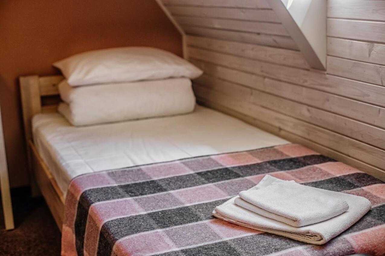 Guest House "Arkhistratyg" 利沃夫 外观 照片