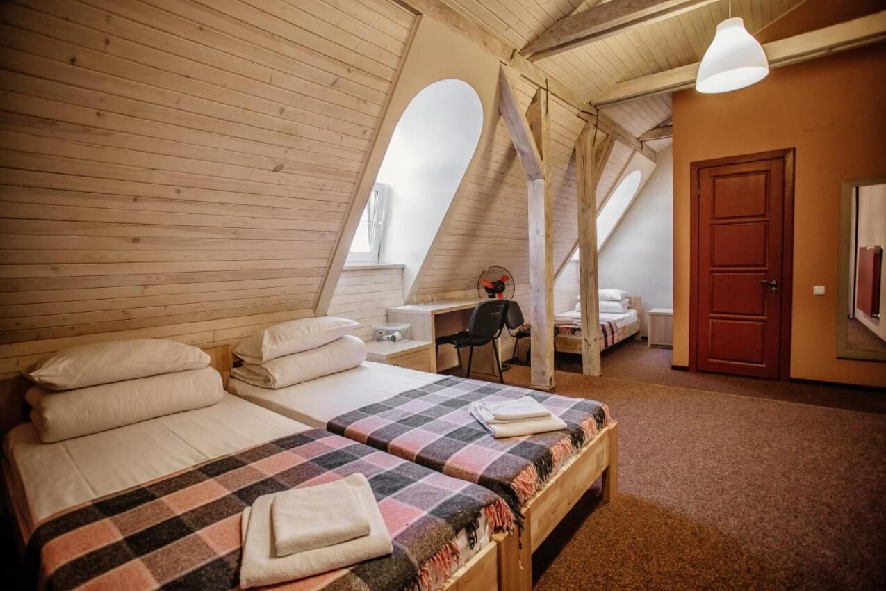 Guest House "Arkhistratyg" 利沃夫 外观 照片