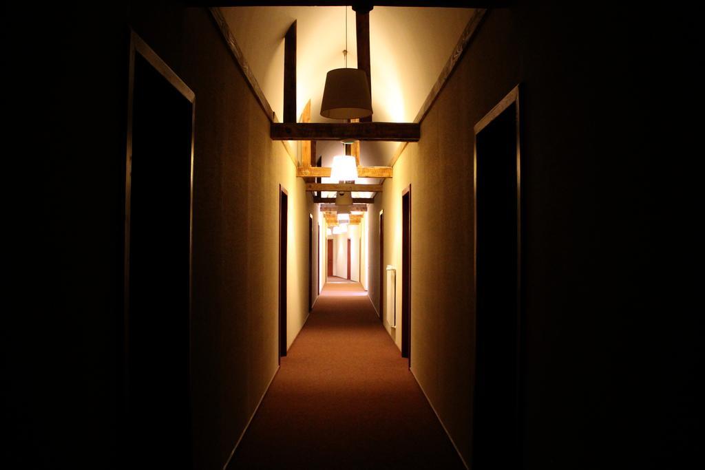 Guest House "Arkhistratyg" 利沃夫 外观 照片