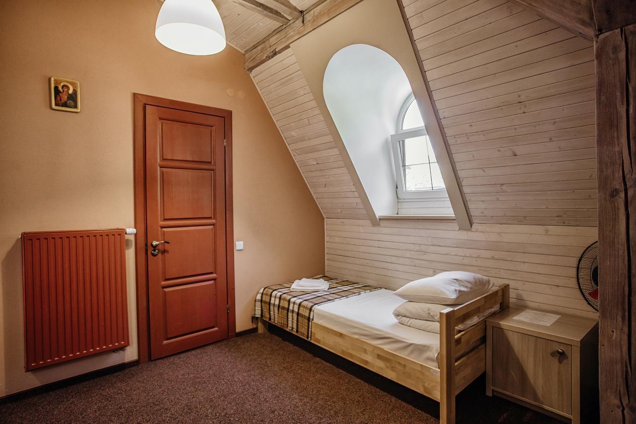 Guest House "Arkhistratyg" 利沃夫 外观 照片
